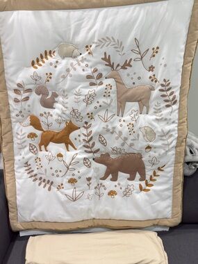 Neutral Woodland Animals Baby Crib Bedding set- New see details